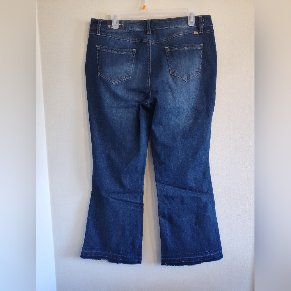 NWT 1822 Denim High Rise Demi Boot Cut Jeans 14 - Picture 4 of 8